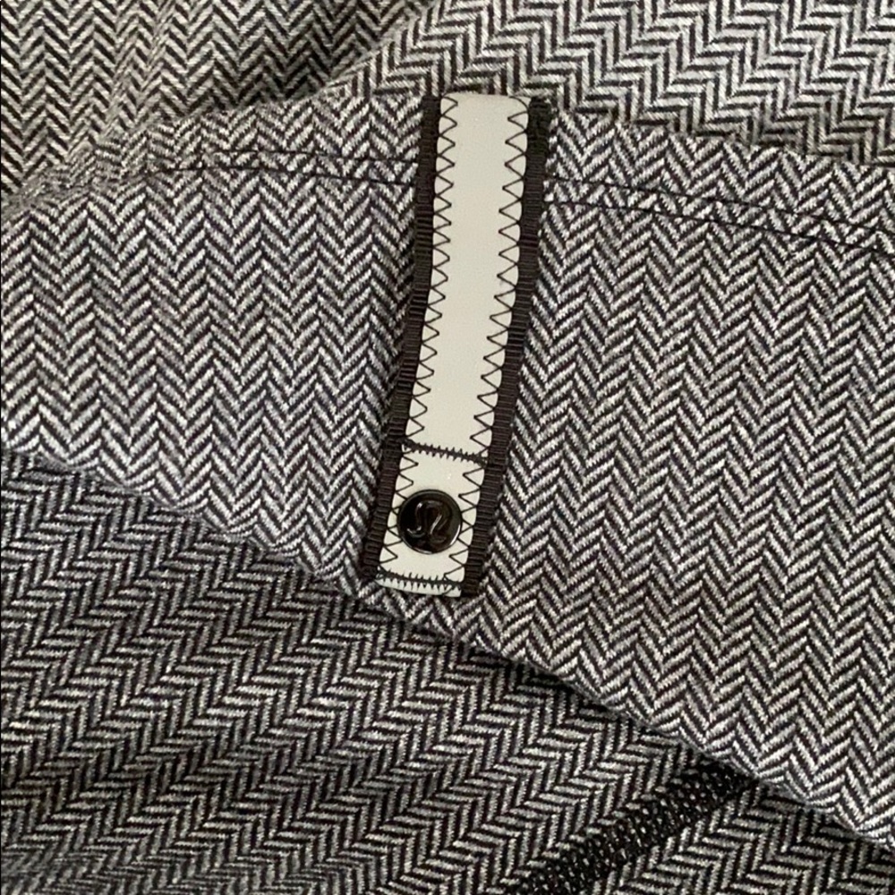 Lululemon Vinyasa Scarf